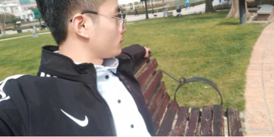 云图片